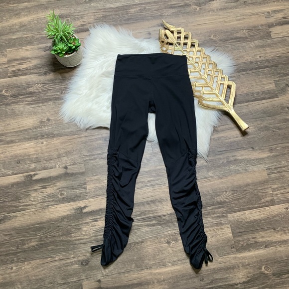 Fabletics Pants & Jumpsuits Fabletics Foldover Cashel Solid Black